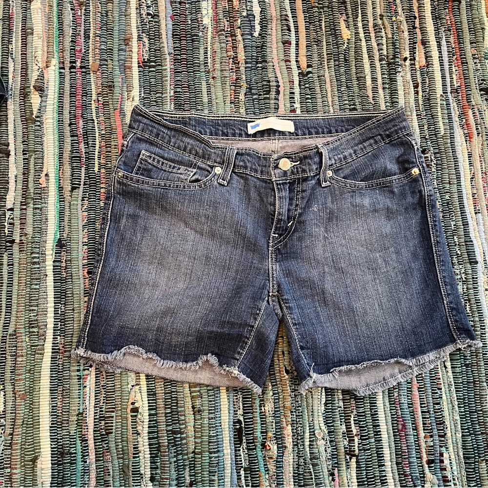 Women’s Levi’s Denim Shorts - Size 30
